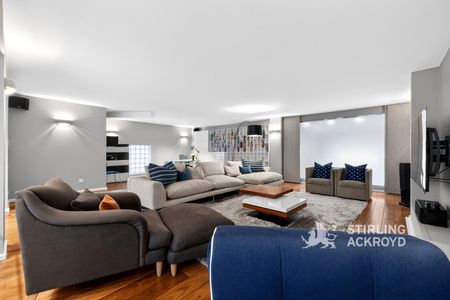 Dallington Street, London, EC1V 0BH - Photo 2