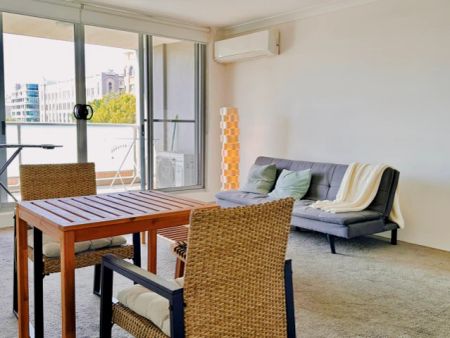 1 bed 1 bath - Photo 5