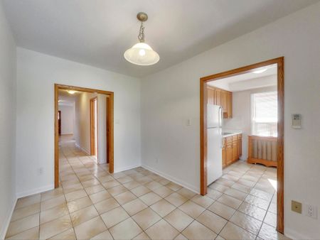 For Lease - 1654 Dufferin Street, Toronto, Ontario - Photo 3