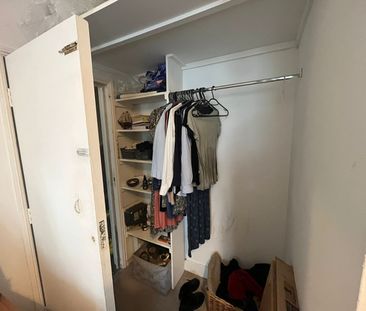 Studio Flat, Robinson Road, SW17 - Photo 1