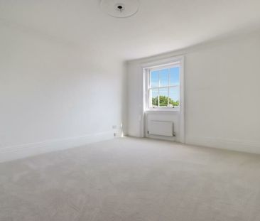 4 Bedroom Flat To Let - Photo 1