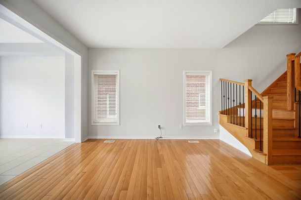 For Lease - 162 Gentile Circle, Vaughan, Ontario - Photo 1