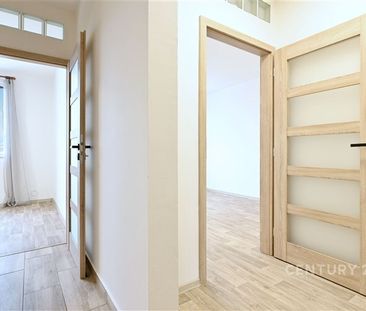 Pronájem bytu 2+kk 42 m - Photo 1