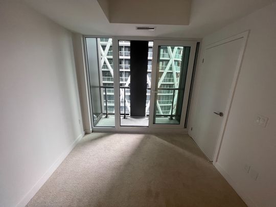 For Lease - 238 Simcoe Street Unit# 1808, Toronto, Ontario - Photo 1