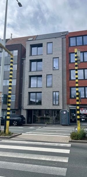 Appartement te huur - Photo 1