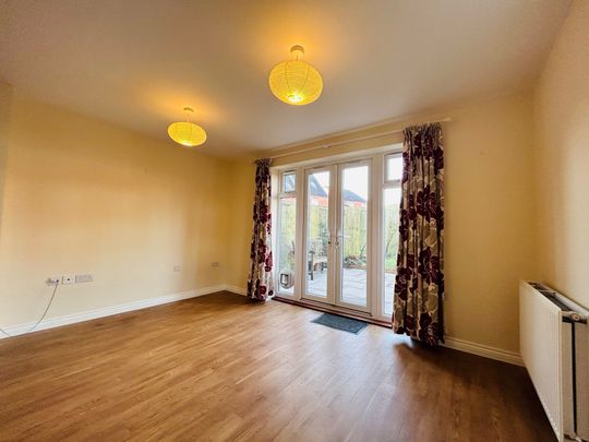 Kemble Street, Redditch, B98 - Photo 1