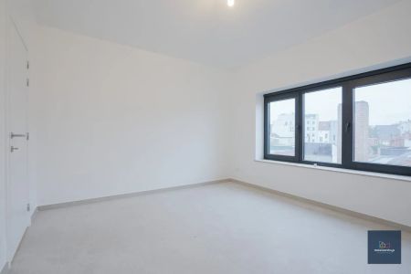 Nieuw gelijkvloers 2 slaapkamerappartement met koer - Photo 4