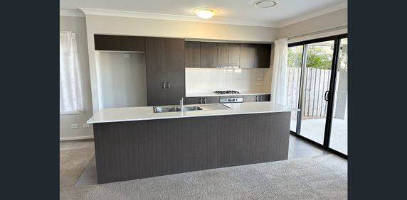 21 Subiaco Road, North Kellyville NSW 2155 - House For Rent | Domain - Photo 2
