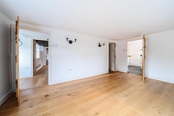 2 bedroom cottage to rent - Photo 1