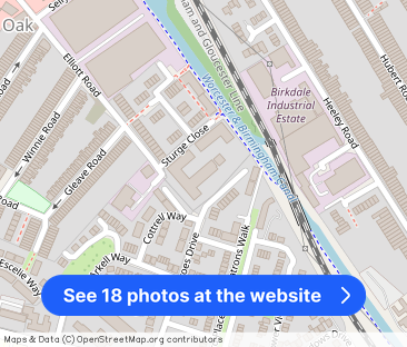 Deluxe Studio (Accessible) - Photo 1