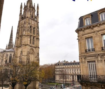Location Appartement 3 pièces 92m² BORDEAUX 33000 - Photo 1