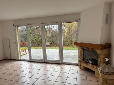 Charming semi-detached villa with 5.5 rooms in Rolle - Photo 3