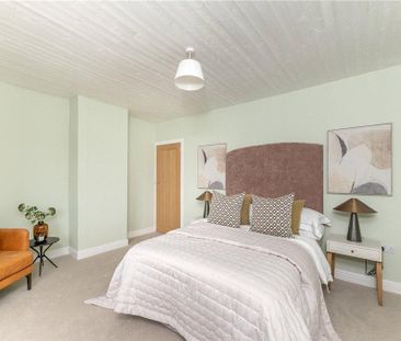 2 bedroom semi-detached house to rent - Photo 4