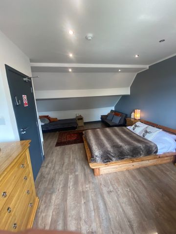 Room in a Shared House, Prestwich, M25 - Photo 5