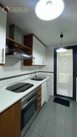 Piso de alquiler en De Los Quiñones, Ensanche - Photo 2