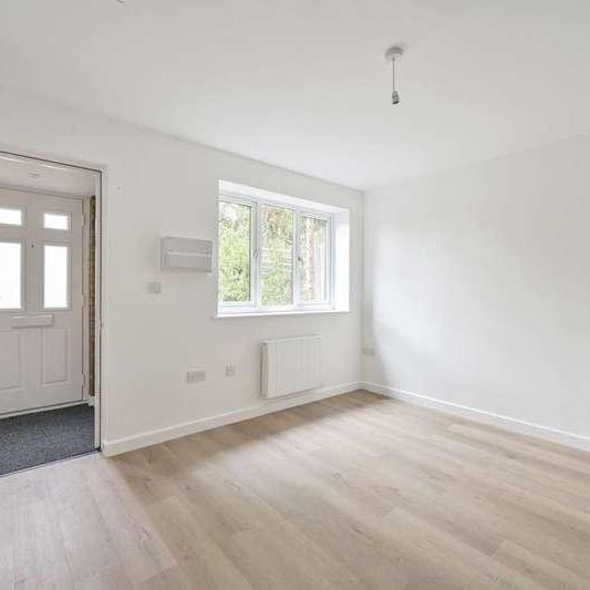 Rotherwood Close, Wimbledon, SW20 - Photo 1