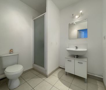 Location Appartement 2 pièces 35m² LA CIOTAT 13600 - Photo 3