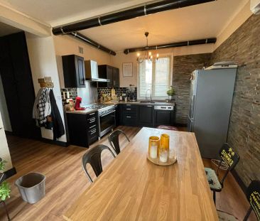 Location : appartement 3 pièces (68 m²) à BORGO - Photo 3