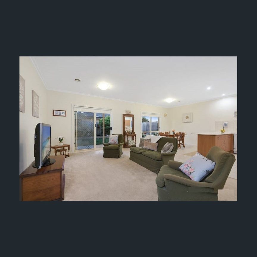 "TOP SPOT" - in a quiet location - Photo 1