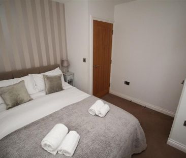 3 bedroom terraced house to rent - Photo 6