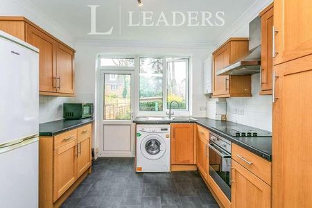 Culverden Court, Oatlands Drive, Weybridge, KT13 - Photo 4