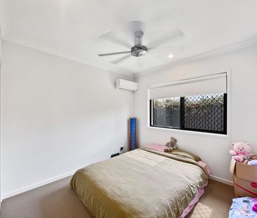 Spacious, Elevated Home With Beautiful Views & A Great Design - Photo 4