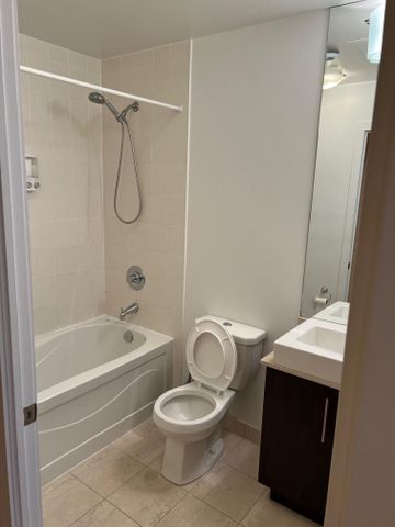 For Lease - 65 Bremner Boulevard Unit# 1604, Toronto, Ontario - Photo 4