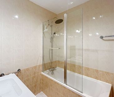 Location Appartement 4 pièces 102m² GAILLAC 81600 - Photo 5