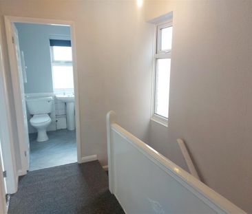 3 Bedroom House - Semi-Detached - Photo 5