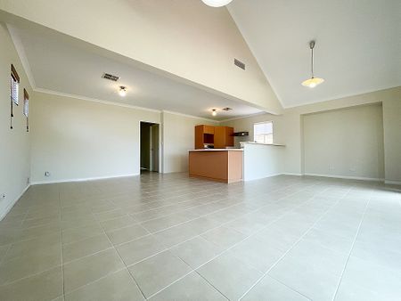 58 Park Street, Como WA 6152 - Photo 2