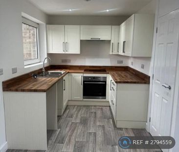 4 bedroom terraced house to rent - Photo 3