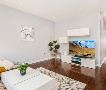 For Lease - 3860 Bloomington Crescent, Mississauga, Ontario - Photo 1