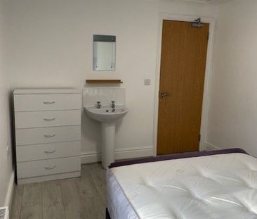 House Share - Stanley Place, PRESTON, Lancashire PR1 8NA - Photo 4