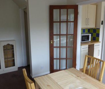 3 bedroom detached house to rent - Photo 5
