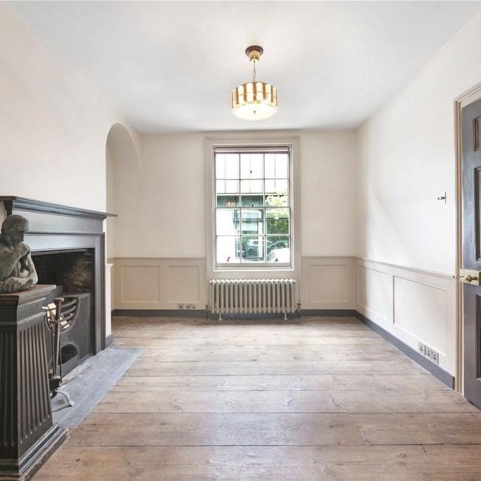 2 bedroom terraced house to rent - Photo 1