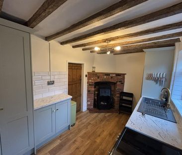 1 BED Terraced House To rent - Photo 6