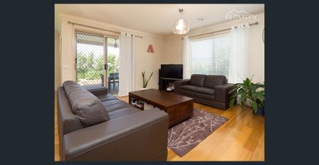 Comfortable Living - Photo 3