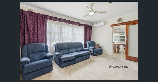 Relaxed Living in the Heart of Parafield Gardens! 🌿 - Photo 1
