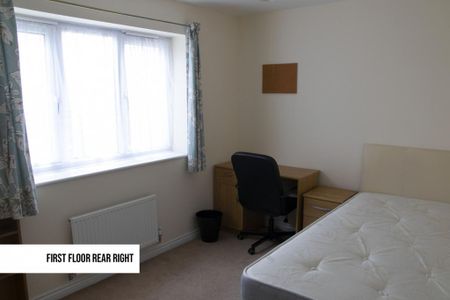 4 bedroom detached house to rent - Photo 5