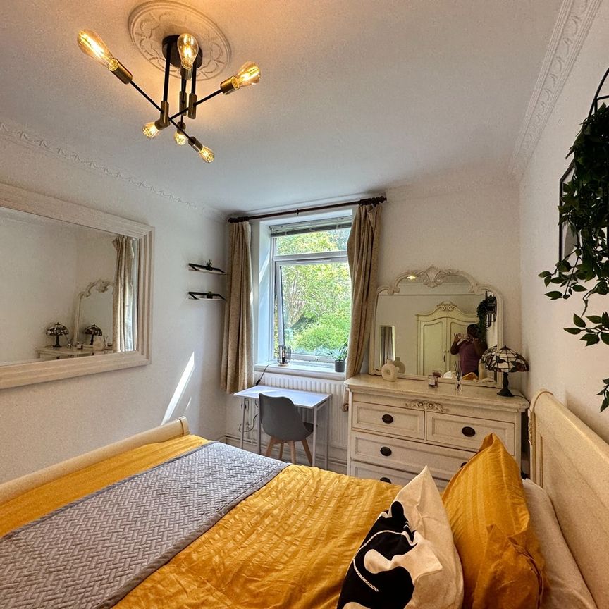 Room in a Shared Flat, Juniper House, SE14 - Photo 1