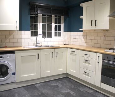 3 bedroom house to rent Edison Way, Arnold, Nottingham, NG5 - Photo 5