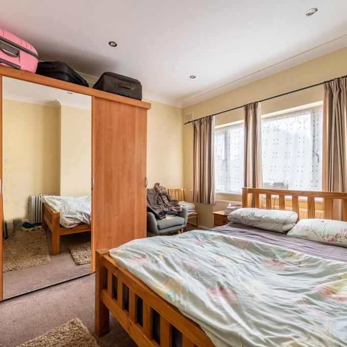 5 bedroom semi-detached house to rent - Photo 1