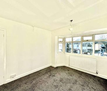 Lindley Avenue, Tipton, DY4 - Photo 3