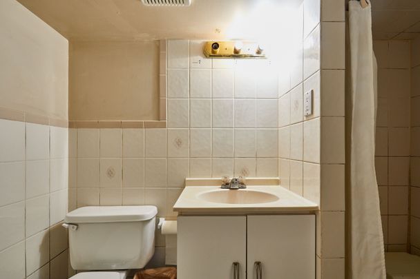 For Lease - 224 Old Weston Road, Toronto, Ontario - Photo 1