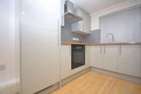 Waterside, Chesham, HP5 - Photo 2