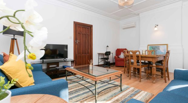 Inner city apartment - Partially Furnished - Photo 1