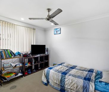 MODERN FAMILY HOME - Photo 4