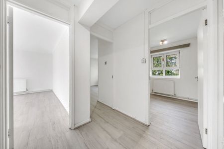 Room in a Shared Flat, Paul Street, E15 - Photo 5