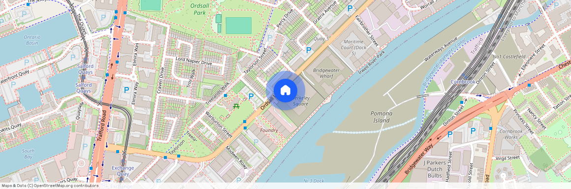 Berkley Square :: Salford