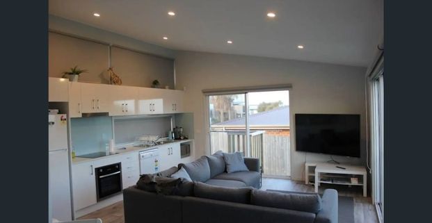 Tiny home for rent in Apollo Bay - Photo 1